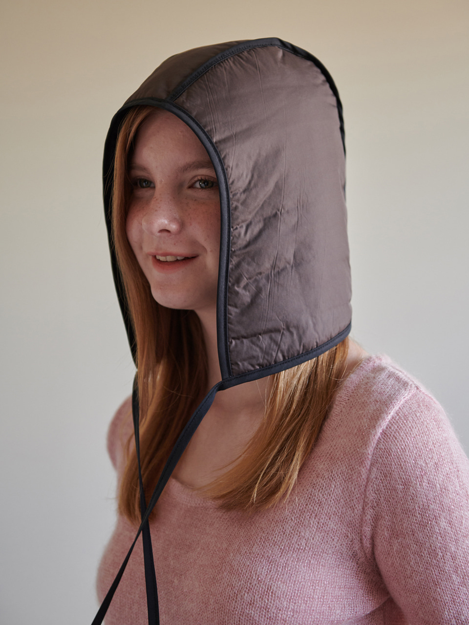 Cloud reversible hood (for rainy, snowy day)_navy and brown